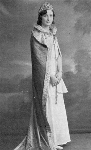WLHS 1932 May Day Queen 