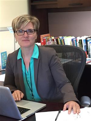 Dr. Kathy Ludwig