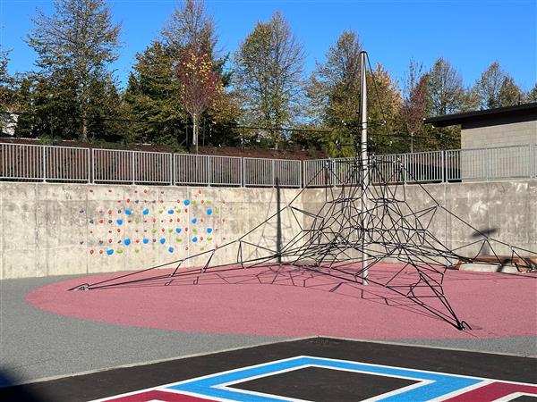playground rock wall